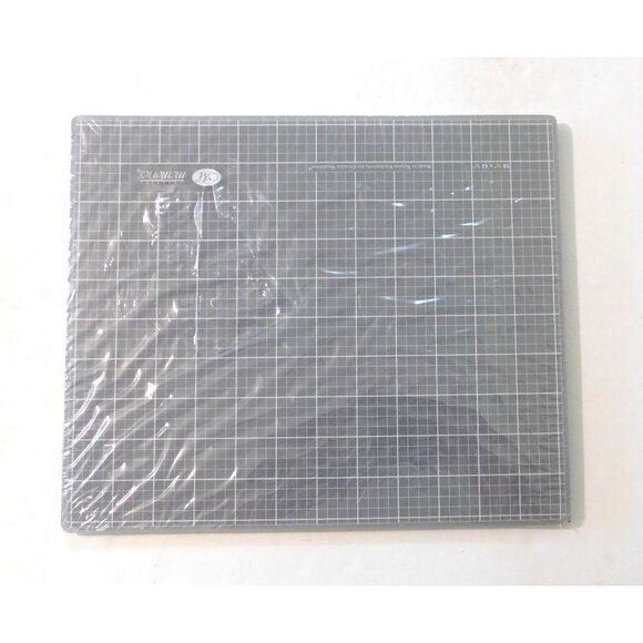 Creative Memories Custom Cutting System MAT ONLY 12x10 Inches For Photos Crafts - Picture 3 of 4